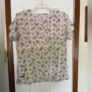 Jockey Women's Scrub Top, Flower Design, V-Neck, Empire Waist, 2 pocket, Size L